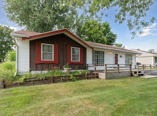 4032 Cash Dr, Jackson, MI 49201