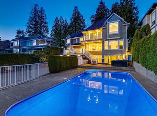 13518 Marine Dr, Surrey, BC