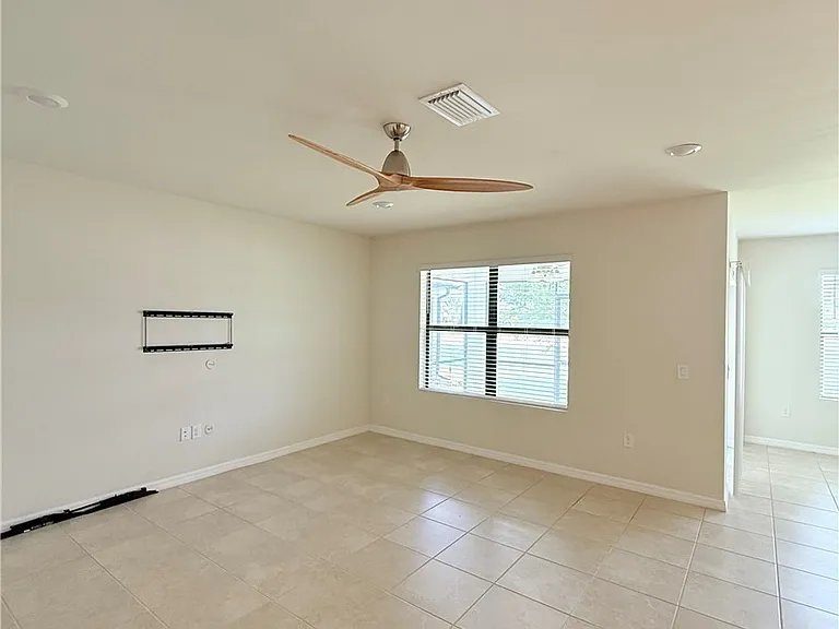 10754 Marlberry Way — Photo 2