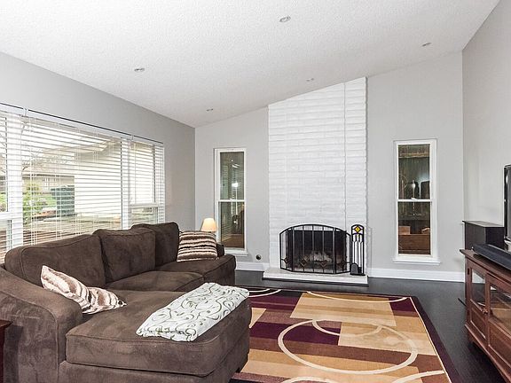 5th image of 5041 Fletcher Ct