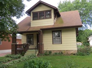 433 2nd Ave NW, Le Mars, IA 51031