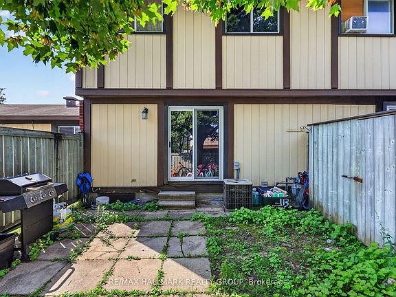 4th image of 113 Pickford Dr #58