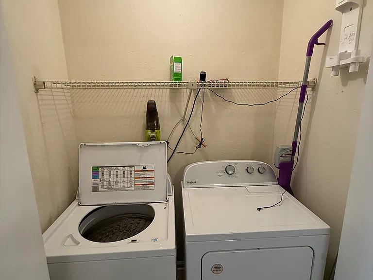 1108 Greentree Ct #C — Photo 13