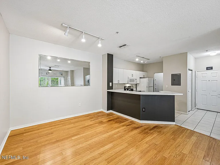 510 Florida Club Blvd #101 — Photo 13