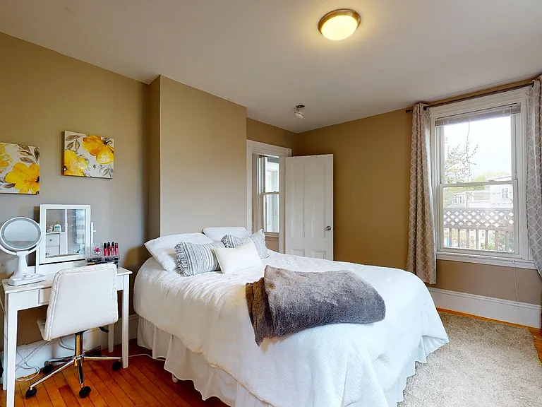 38 Vinton St #2 — Photo 8