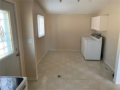 228 Aspen Ave SE — Photo 6