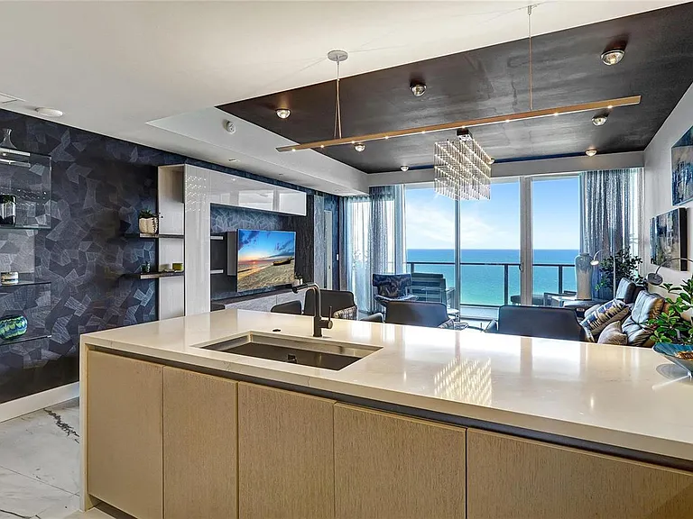2200 N Ocean Blvd #S905 — Photo 3