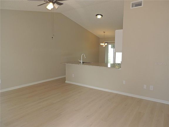 2nd image of 5975 Wallace Dr