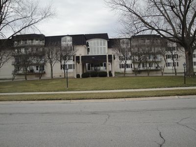 8750 Harrison Ave APT 212, Munster, IN, 46321