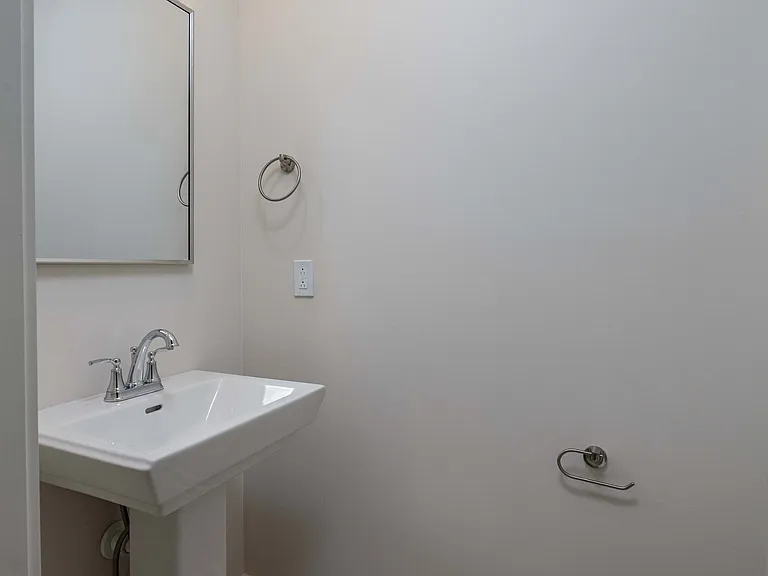 101 Mountaindale Dr — Photo 9