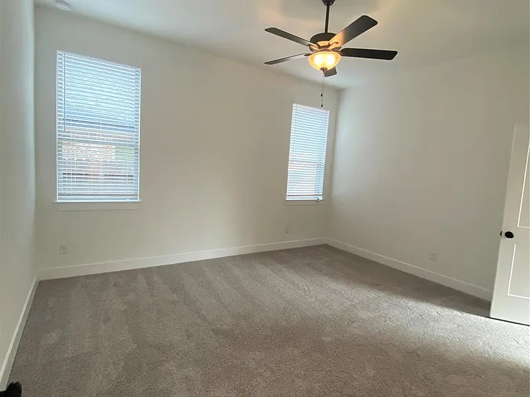 31323 Balsam Hawk Ln — Photo 17