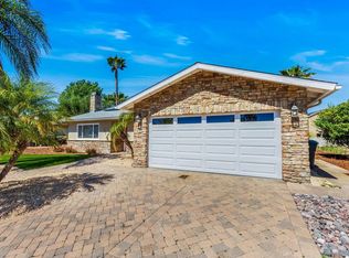 1320 La Mirada Ave, Escondido, CA 92026