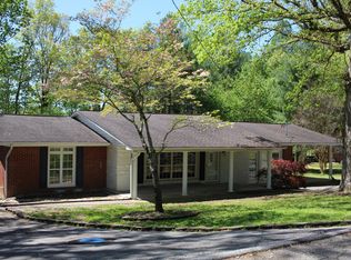 132 Mountain View Rd, Harriman, TN 37748