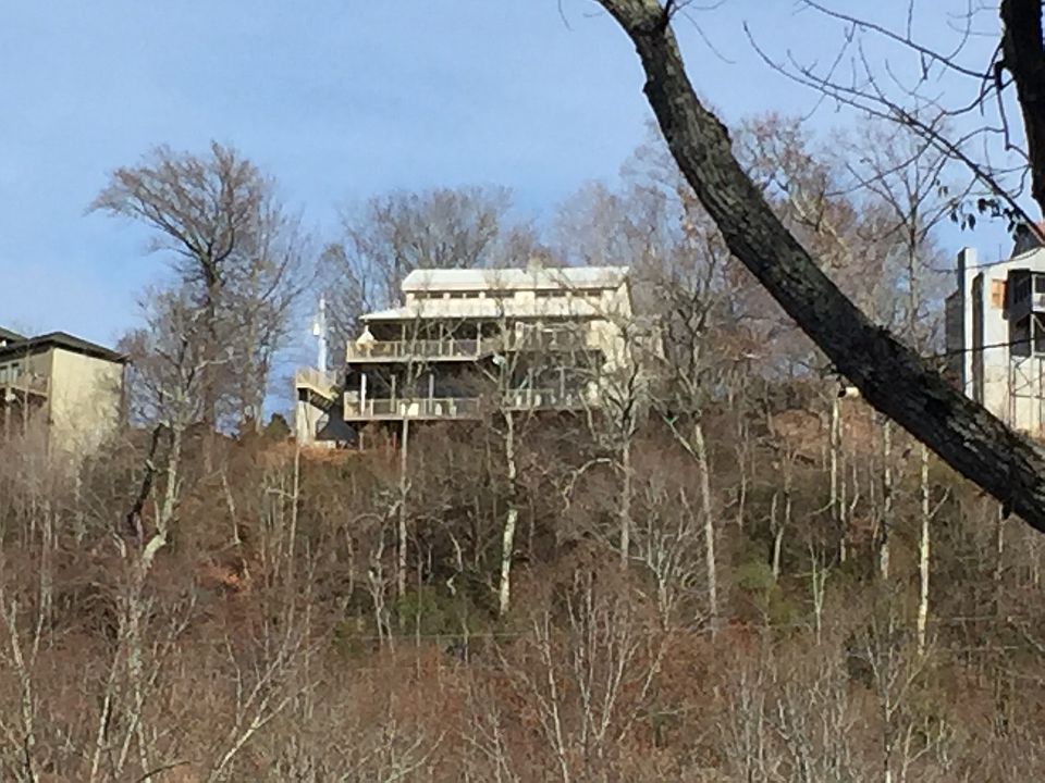 2nd image of 181 Oak Dr