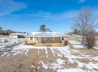 3250 Blackland Rd, Pleasant Plains, AR 72568
