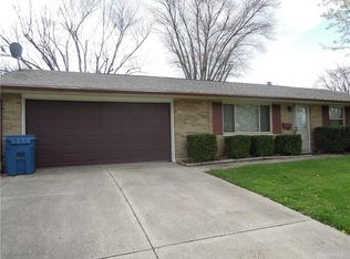 6817 Rushleigh Rd, Englewood, OH 45322