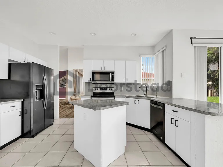 1120 NW 179th Ave — Photo 15