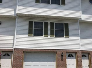 1339 Riddle Ave, Morgantown, WV 26505