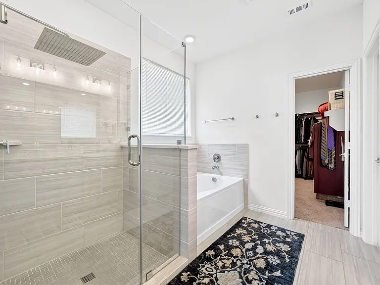 2109 Hibiscus Ln — Photo 16
