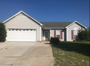 3416 Winesap Rd, Hope Mills, NC 28348