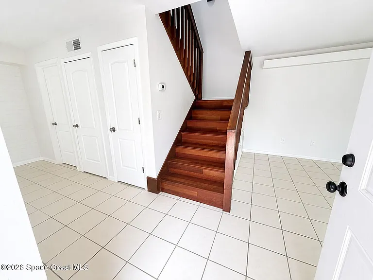 2115 Harrison St — Photo 7