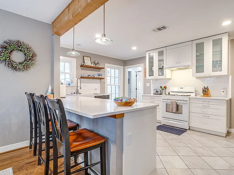 3619 Winston Rd — Photo 26