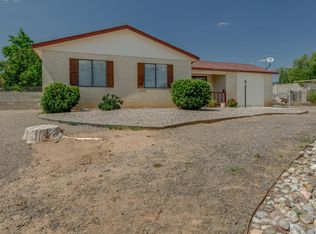 678 Atlantic Rd SE, Rio Rancho, NM 87124