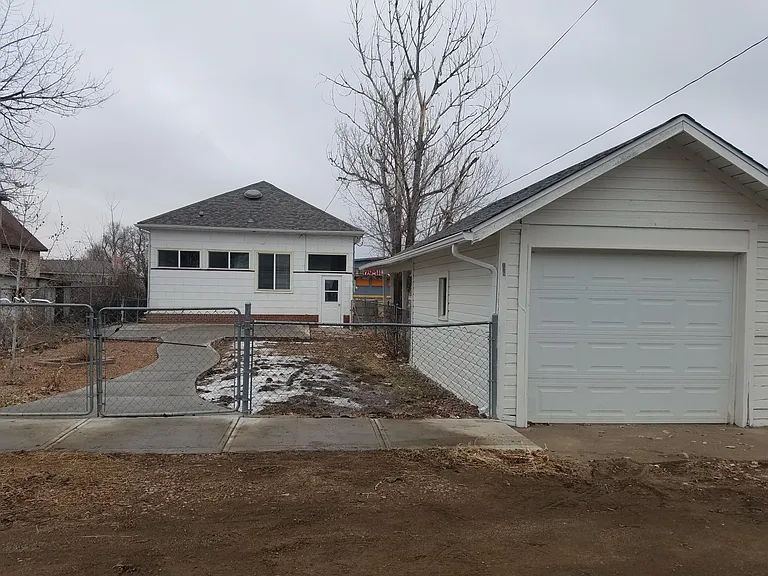 125 S Denver Ave — Photo 20