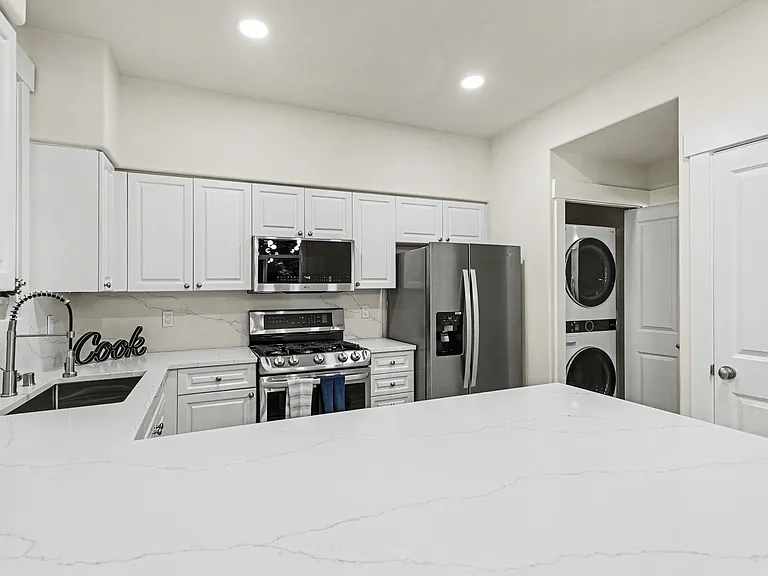 23300 SE Black Nugget Rd #M1 — Photo 9