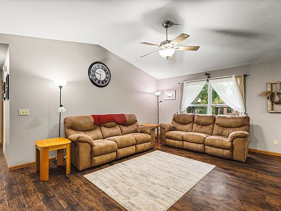 5th image of 5508 Reidenbach Rd