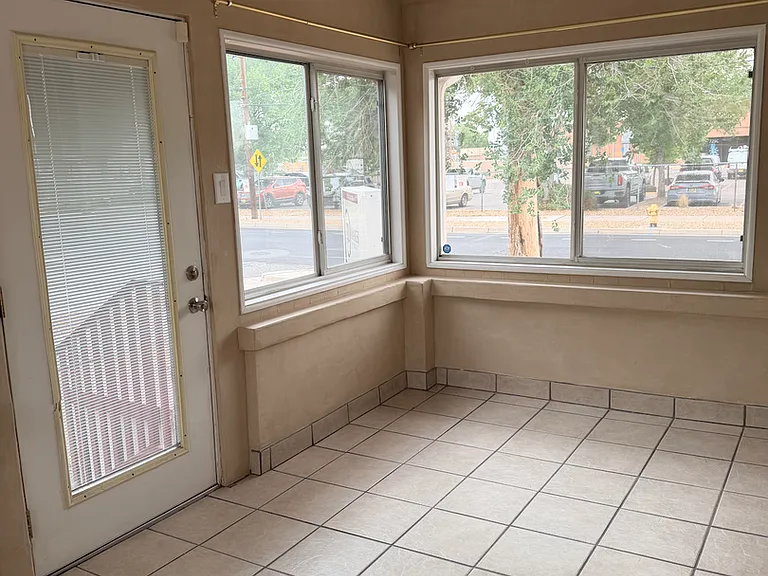 521 Slate Ave NW — Photo 2