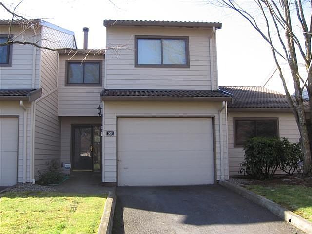 7931 NE Loowit Loop, #8