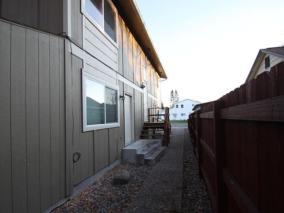3rd image of 1730 S 5th St W APT A