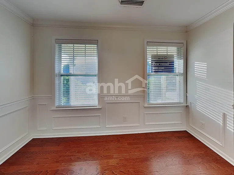 12851 Clydesdale Dr — Photo 4