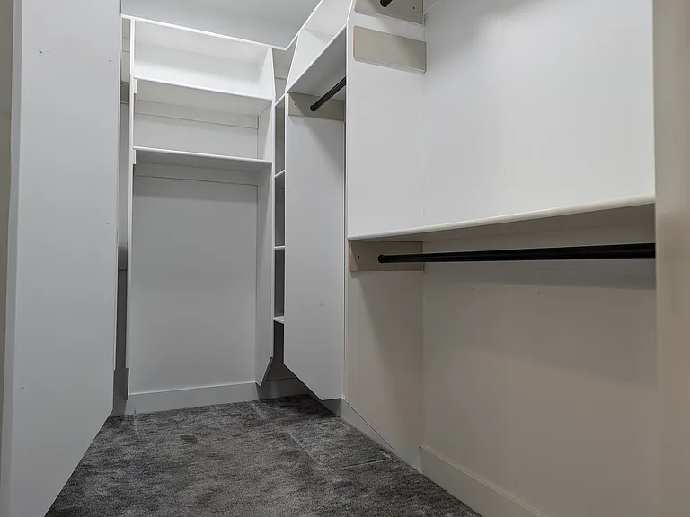 175 W 200 S — Photo 22