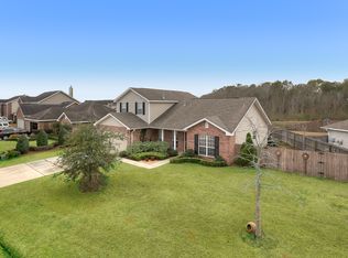 413 Creekside Ct, Covington, LA 70435