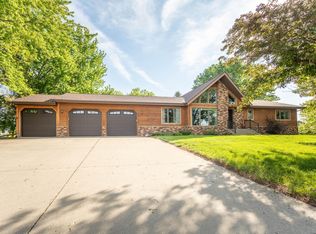 905 Park St, Brooten, MN 56316