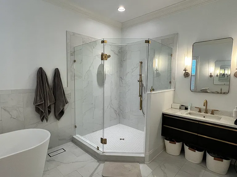 321 N Shelmore Blvd — Photo 10