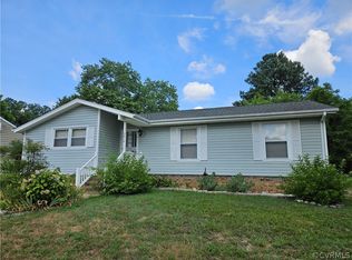 3915 Grovewood Rd, Hopewell, VA 23860