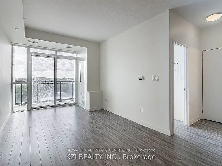 128 King St N #1001 — Photo 18
