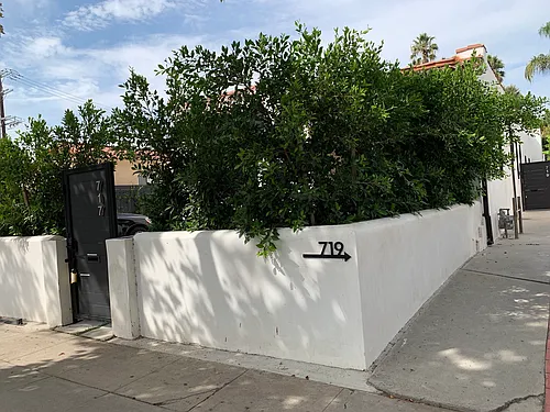 719 N Formosa Ave Photo 1