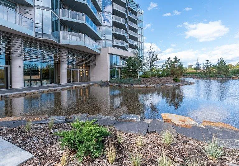 738 1st Ave SW #902 — Photo 48