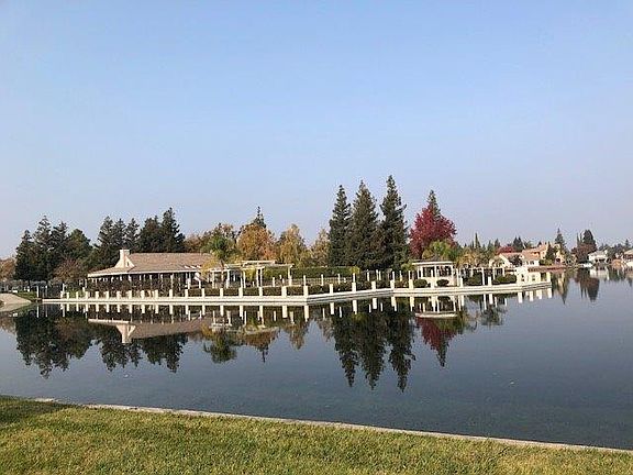 4th image of 9529 Laguna Lake Way