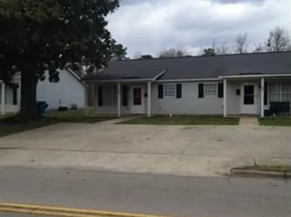 708 Bringle Ferry Rd, Salisbury, NC 28144