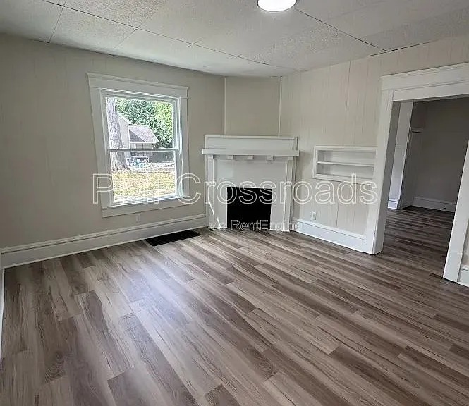 472 Sumner St #1 — Photo 13