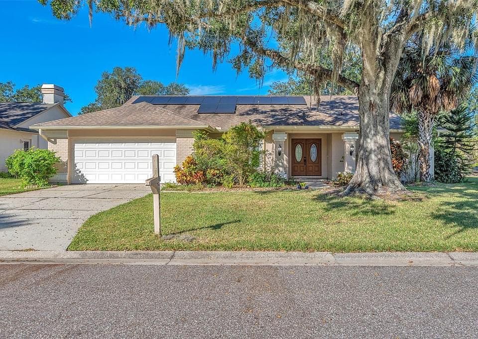 1st image of 1702 Horseshoe Dr