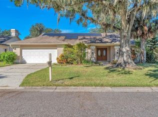 1702 Horseshoe Dr, Plant City, FL 33566