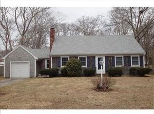 70 Hudson St, Falmouth, MA 02540