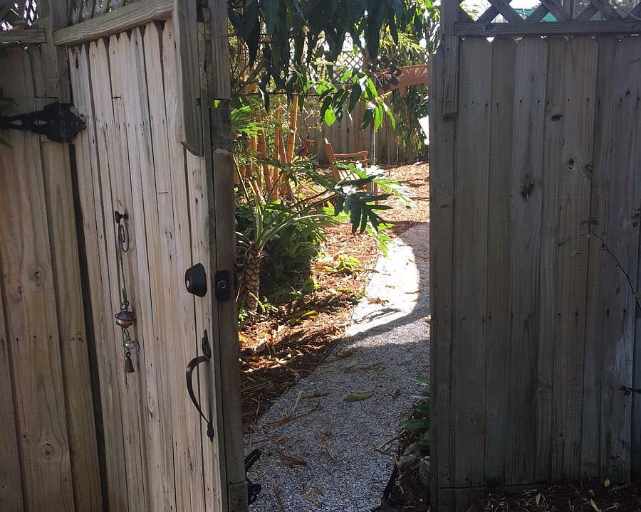 1st image of 1365 18th St