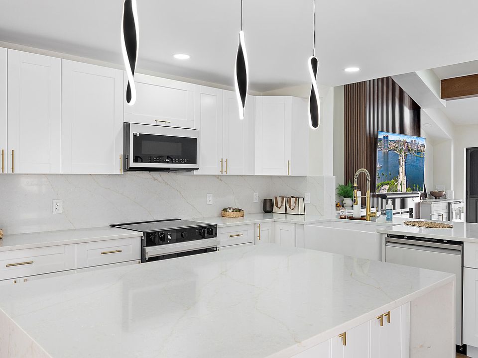 1st image of 37 Edinburgh Drive